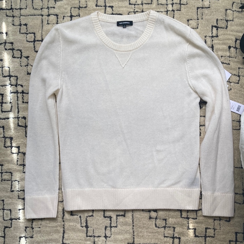 525 America 100% Cashmere Sweater